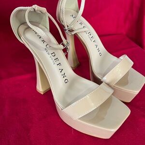 Marc defang Nude heels fs3102.  Never worn. Size 8.